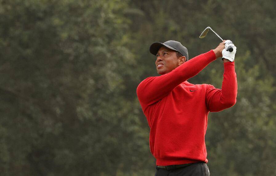 火箭客场横扫国王，伍兹20+10