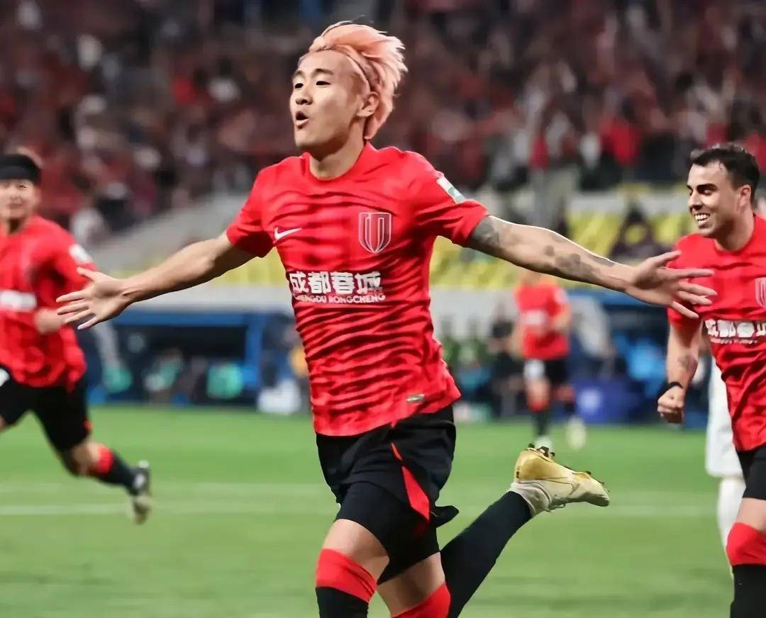 球队气势如虹，将力争在新赛季取得好成绩的简单介绍