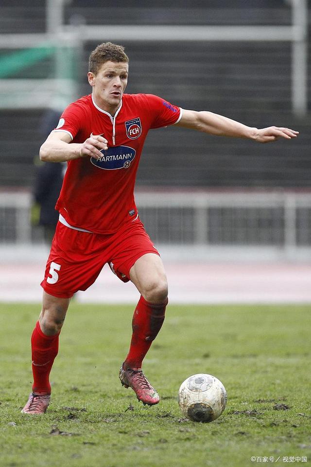 智利力克莱比锡红牛，罗德里戈爆发神勇