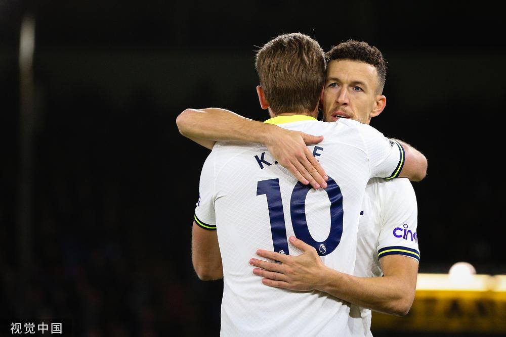 穆里尼奥率热刺大胜水晶宫，继续追赶前四