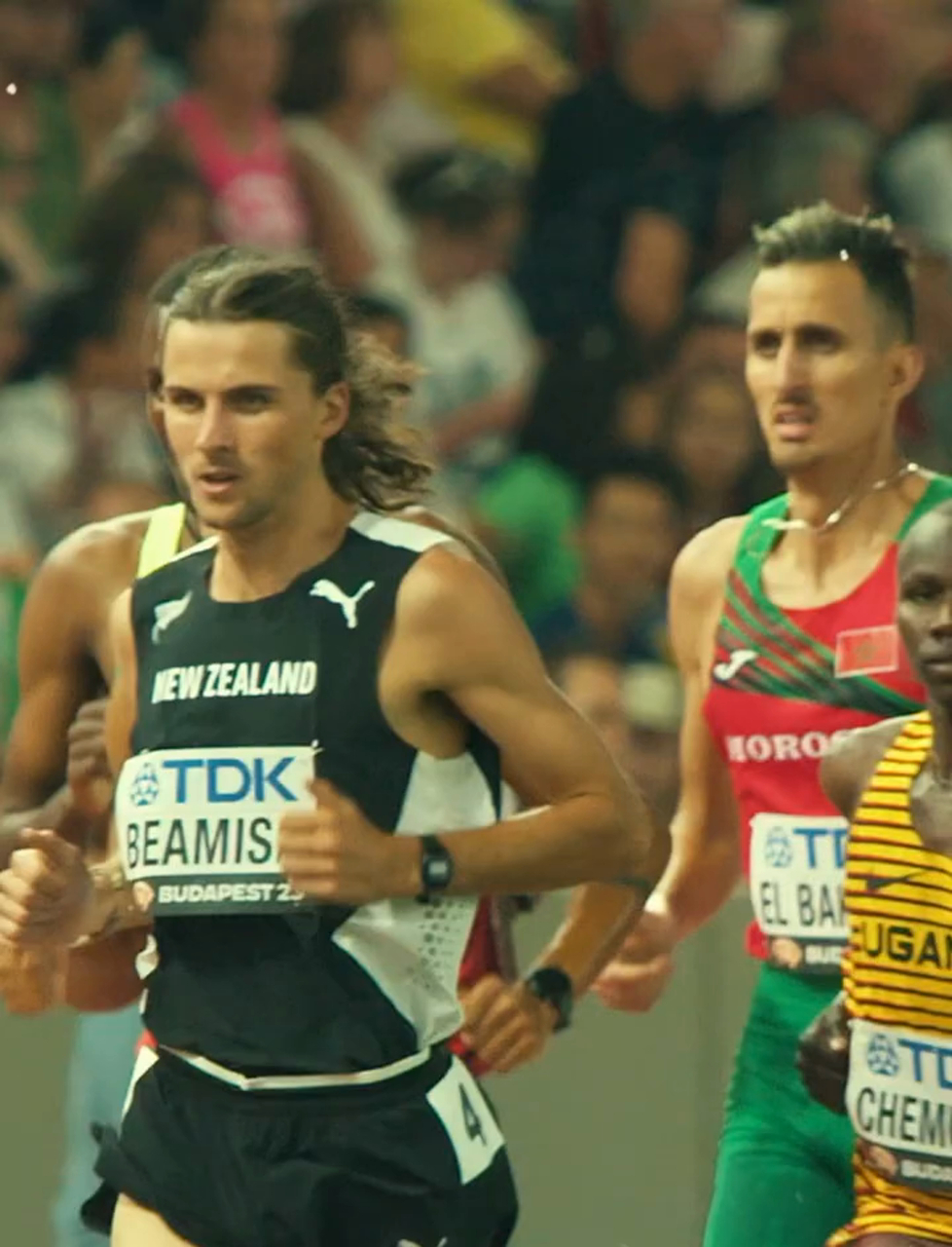 比利时球员备战关键比赛,力争晋级下一轮的简单介绍 比利时球员备战关键比赛,力争晋级下一轮的简单介绍