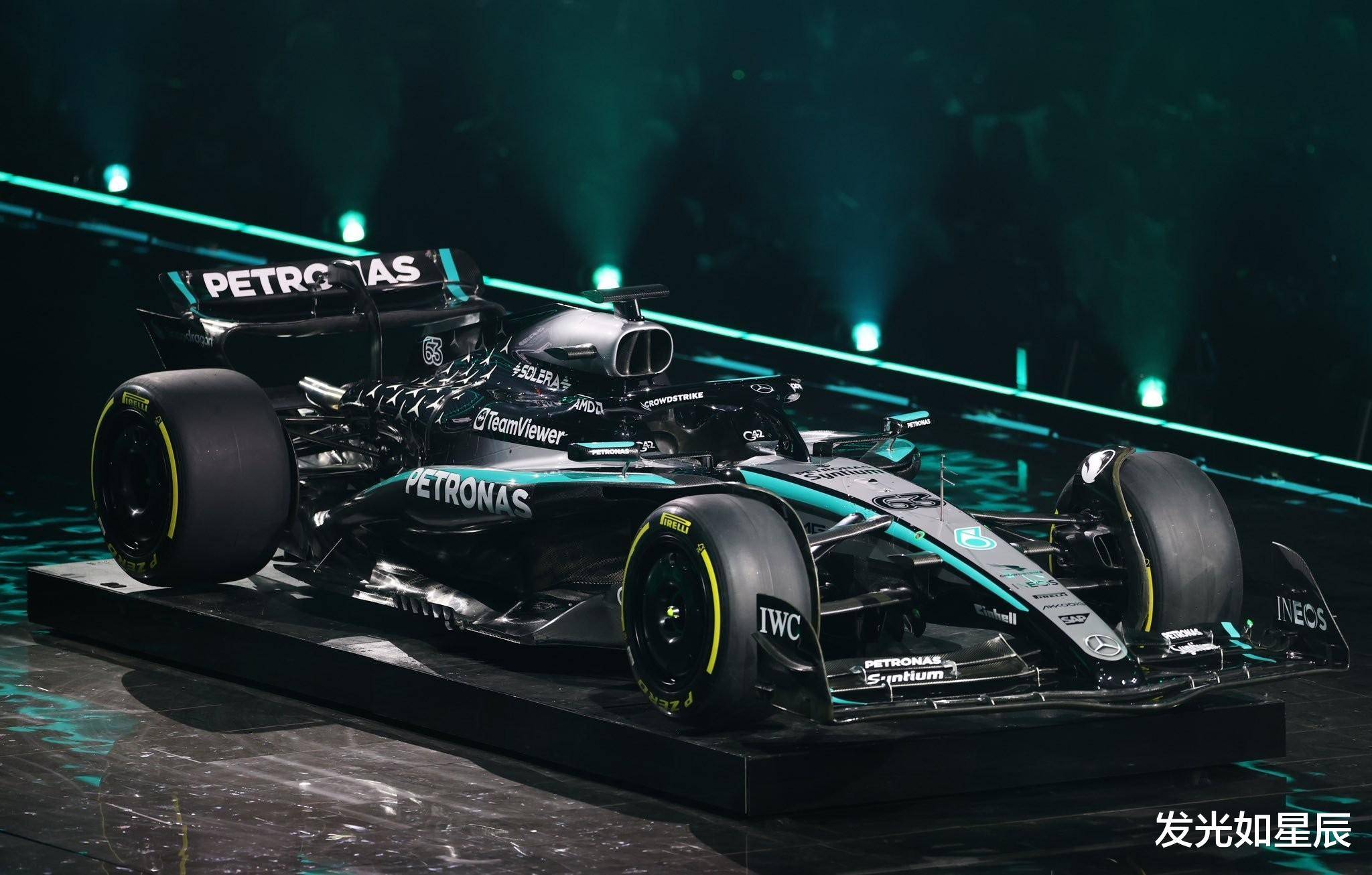 包含梅赛德斯横扫法拉利，阿隆索惊艳四座的词条